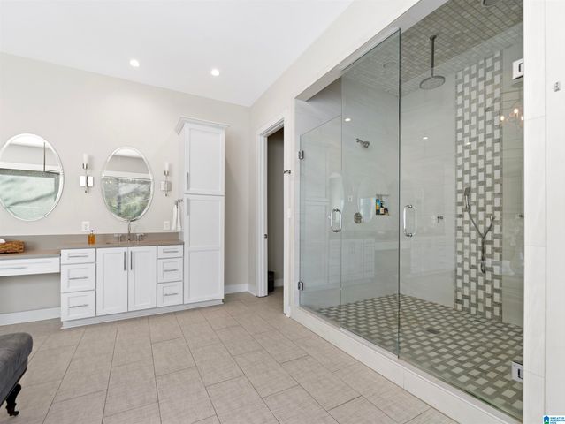 412 VESCLUB PLACE, Vestavia Hills, AL 35216