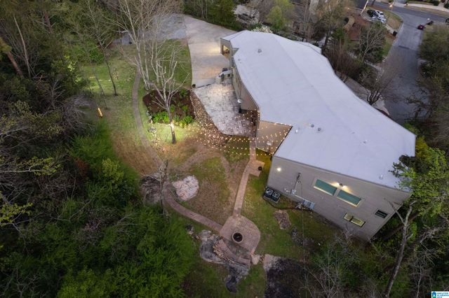 412 VESCLUB PLACE, Vestavia Hills, AL 35216