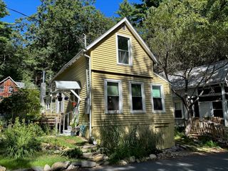 43 Laurel Park 43, Northampton, MA 01060