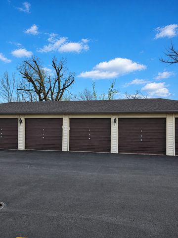 500 Valley Drive 100, Naperville, IL 60563
