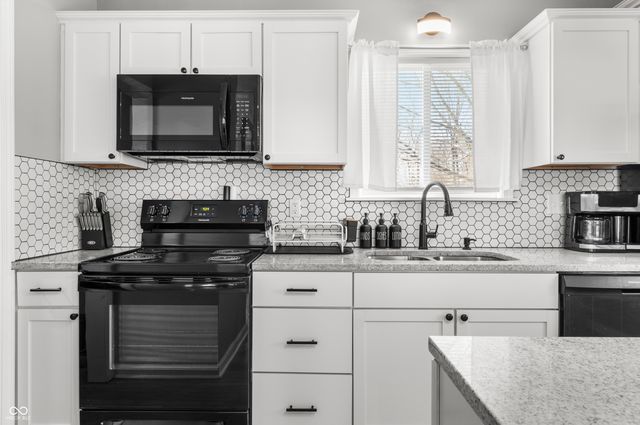 9121 Key Lane, Indianapolis, IN 46234