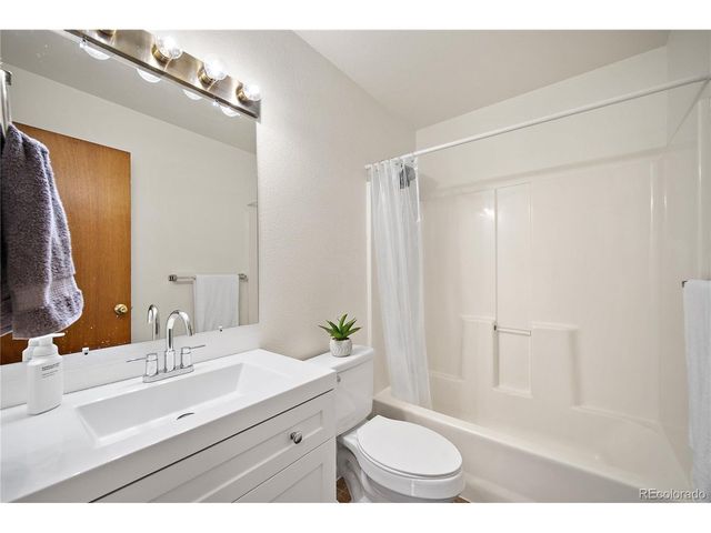 57 W Bonanza Dr, Pueblo, CO 81007