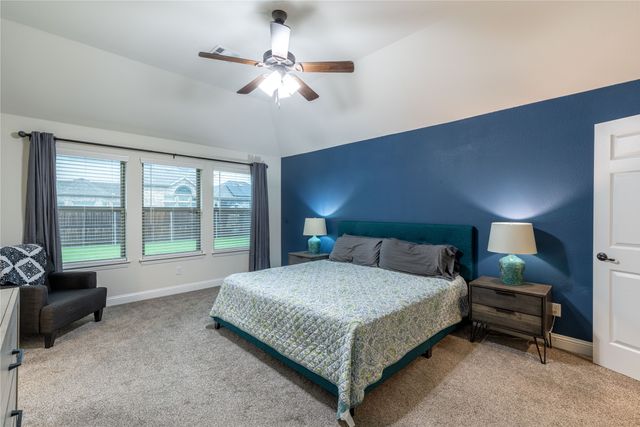 415 Valley Brook Court, Waxahachie, TX 75165