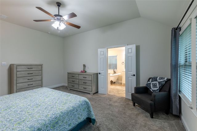 415 Valley Brook Court, Waxahachie, TX 75165