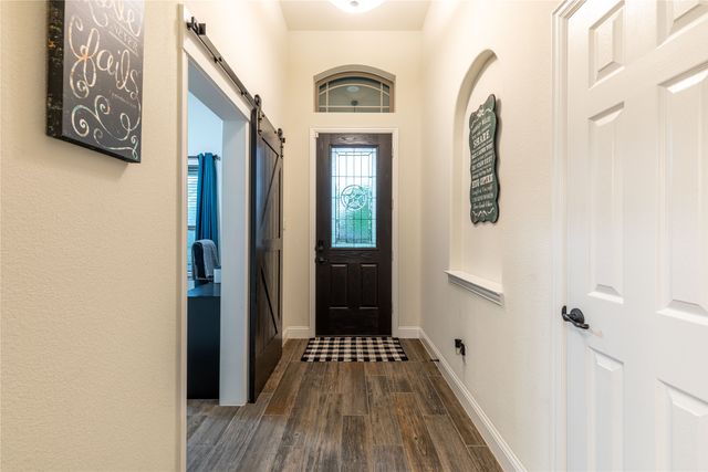 415 Valley Brook Court, Waxahachie, TX 75165