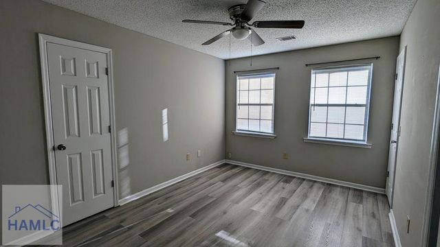 122 Crosby Drive, Hinesville, GA 31313
