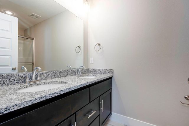 1917 W Woodhaven Drive Lot 101, Ozark, MO 65721