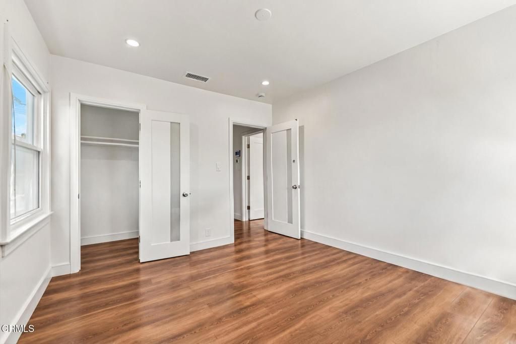 2055 W 80th Street, Los Angeles, CA 90047 — photo 5
