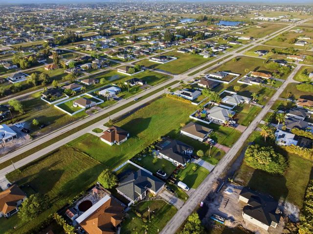 2623 Tropicana Parkway W, Cape Coral, FL 33993