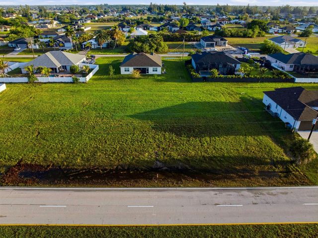 2623 Tropicana Parkway W, Cape Coral, FL 33993