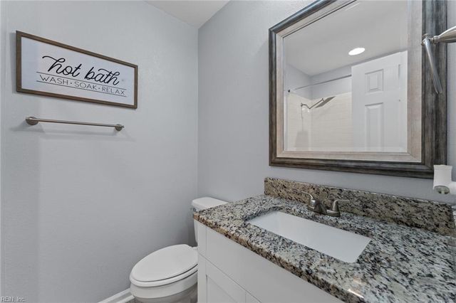521 W Ocean View Ave Apt C, Norfolk, VA 23503