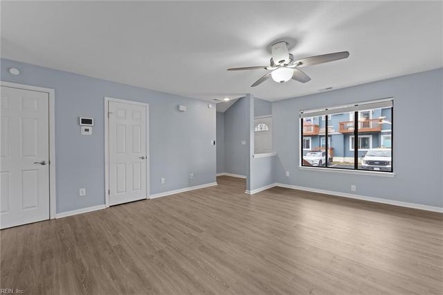 521 W Ocean View Ave Apt C, Norfolk, VA 23503