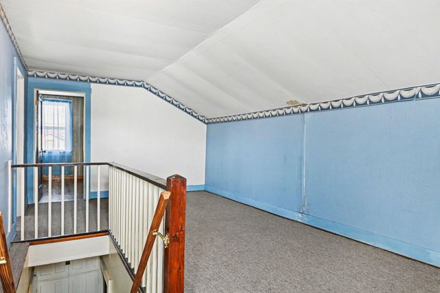 413 W Saint Joseph Street, Lawrence Vllg, MI 49064