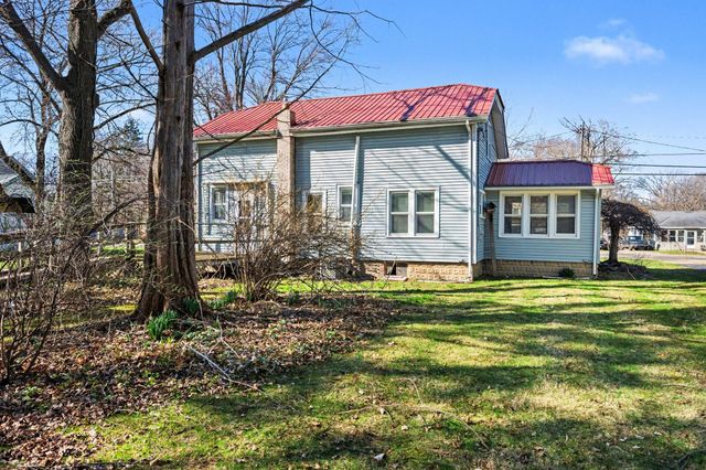 413 W Saint Joseph Street, Lawrence Vllg, MI 49064