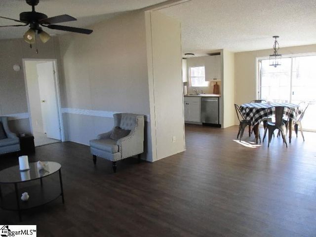 107 Sagewood Court, Fountain Inn, SC 29644