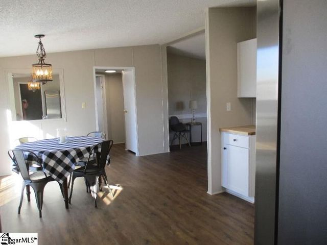 107 Sagewood Court, Fountain Inn, SC 29644