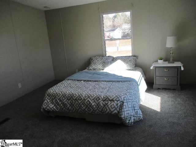 107 Sagewood Court, Fountain Inn, SC 29644