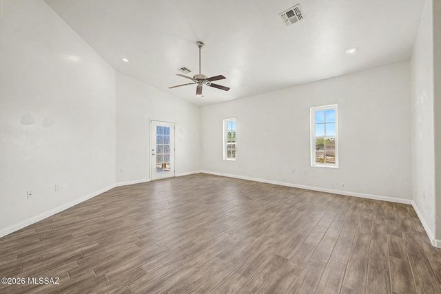 8610 N Pomona Avenue, Tucson, AZ 85704