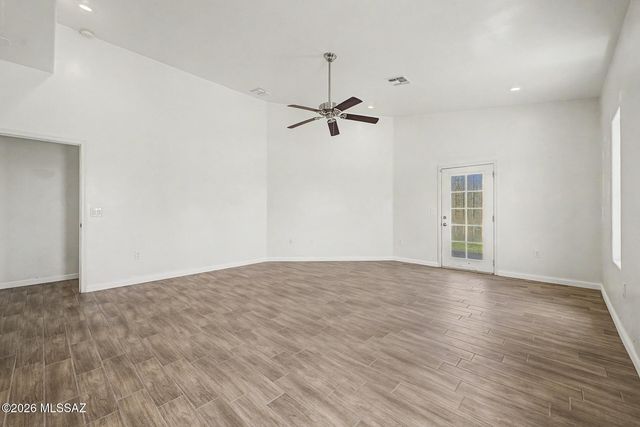 8610 N Pomona Avenue, Tucson, AZ 85704