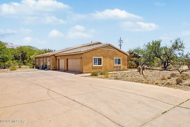 8610 N Pomona Avenue, Tucson, AZ 85704