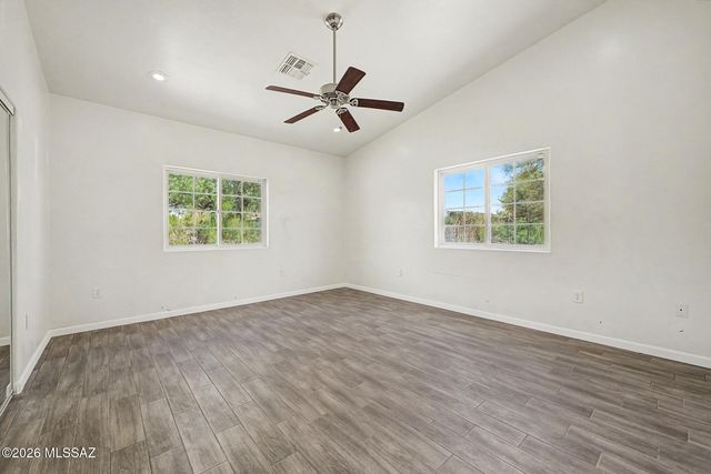 8610 N Pomona Avenue, Tucson, AZ 85704