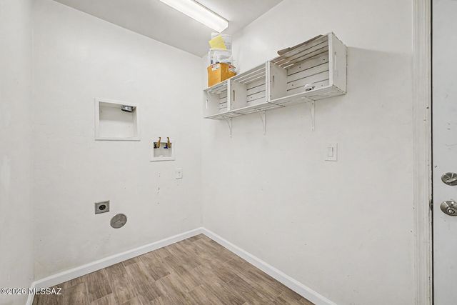 8610 N Pomona Avenue, Tucson, AZ 85704