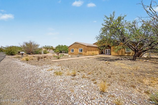 8610 N Pomona Avenue, Tucson, AZ 85704