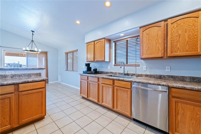 3605 N San Pedro Road, Golden Valley, AZ 86413