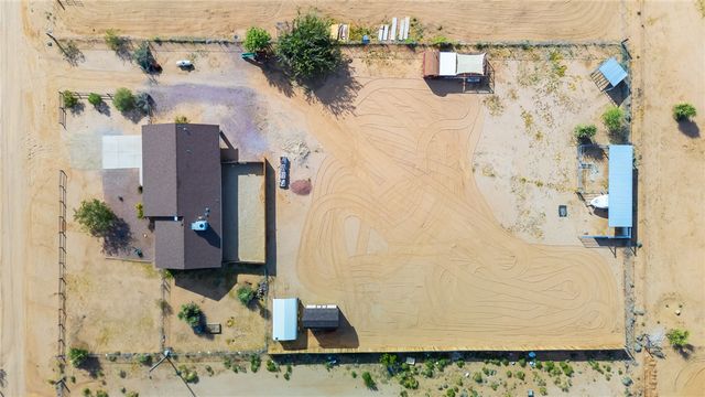 3605 N San Pedro Road, Golden Valley, AZ 86413