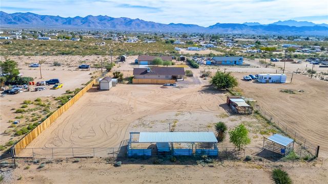 3605 N San Pedro Road, Golden Valley, AZ 86413