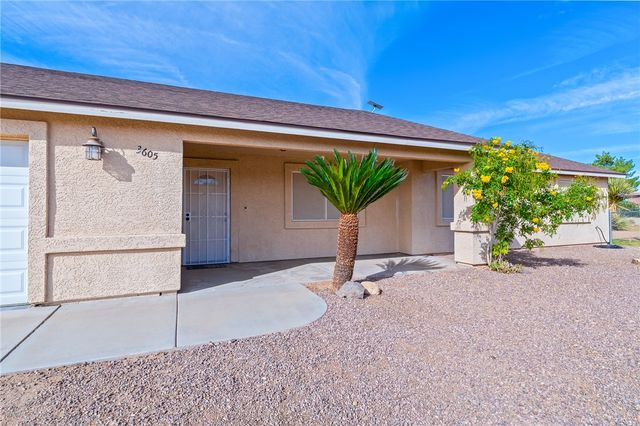3605 N San Pedro Road, Golden Valley, AZ 86413