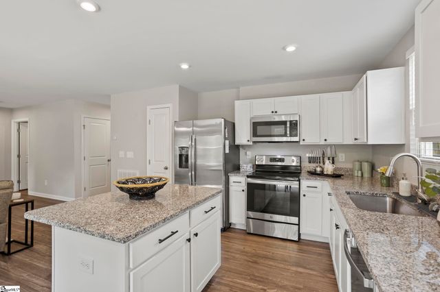 104 Barrington Creek Road, Piedmont, SC 29673