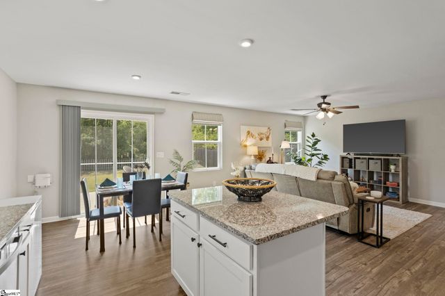 104 Barrington Creek Road, Piedmont, SC 29673