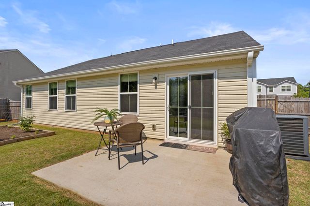 104 Barrington Creek Road, Piedmont, SC 29673