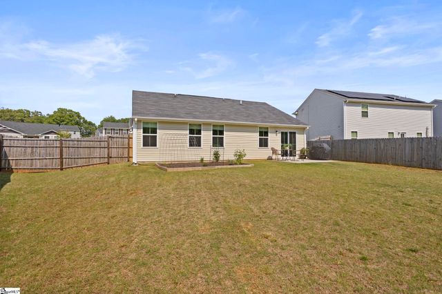 104 Barrington Creek Road, Piedmont, SC 29673