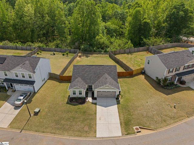 104 Barrington Creek Road, Piedmont, SC 29673