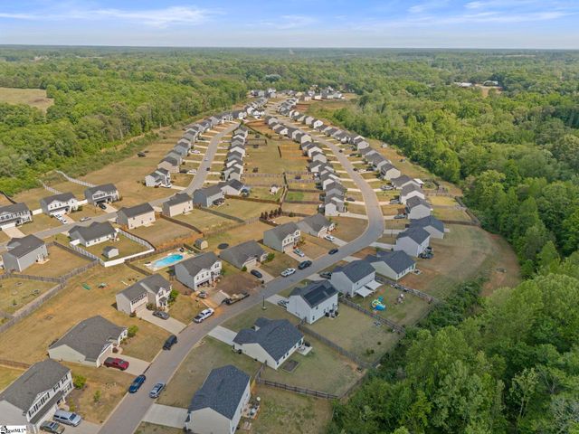 104 Barrington Creek Road, Piedmont, SC 29673