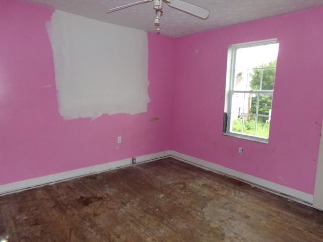 311 5th Avenue West, Huntington, WV 25701
