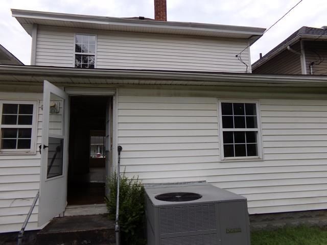 311 5th Avenue West, Huntington, WV 25701