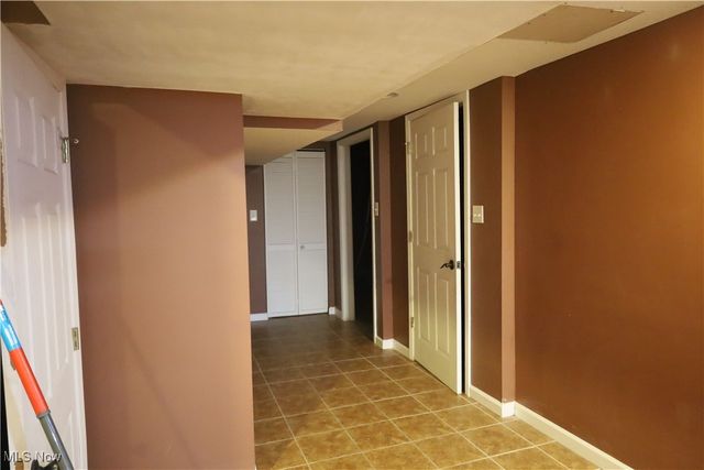 309 Shiawassee Avenue, Fairlawn, OH 44333