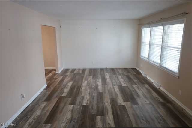 309 Shiawassee Avenue, Fairlawn, OH 44333