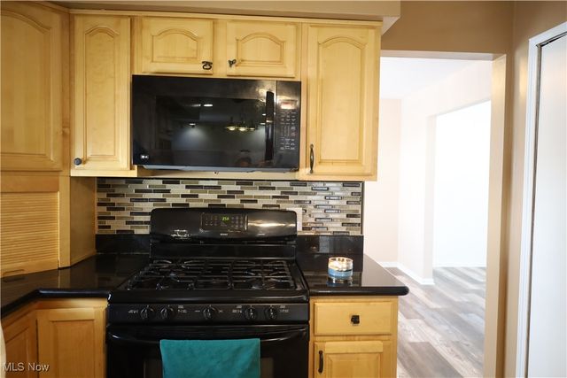 309 Shiawassee Avenue, Fairlawn, OH 44333