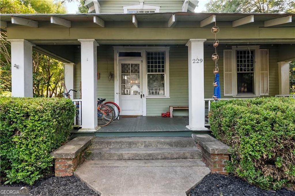 229 N Church Street, Winterville, GA 30683 — photo 2