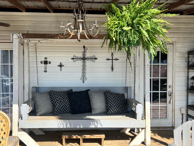 424 Bay Street, Mount Carmel, TN 37645