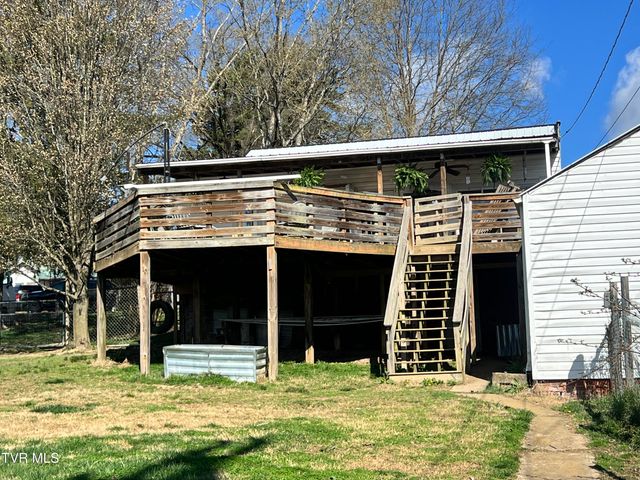 424 Bay Street, Mount Carmel, TN 37645