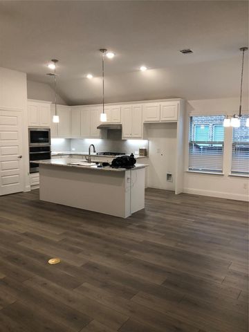 3303 Montgomery Avenue, Melissa, TX 75454