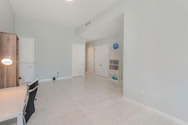 2821 S Bayshore Drive 7B, Coconut Grove, FL 33133
