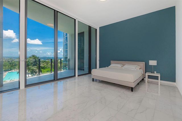 2821 S Bayshore Drive 7B, Coconut Grove, FL 33133