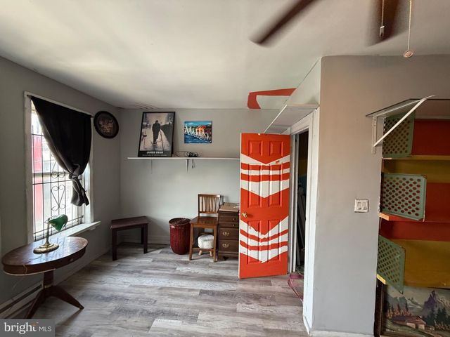2021 W WESTMORELAND ST, Philadelphia, PA 19140