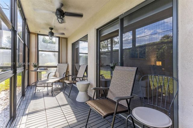 10709 W Clairmont Cir 111, Tamarac, FL 33321